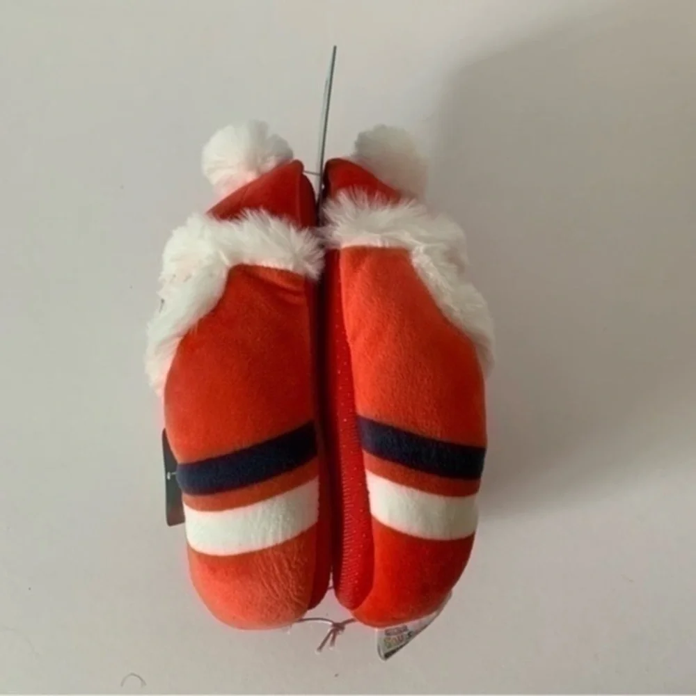 NWT. SQUISHMALLOWS Santa Slippers
